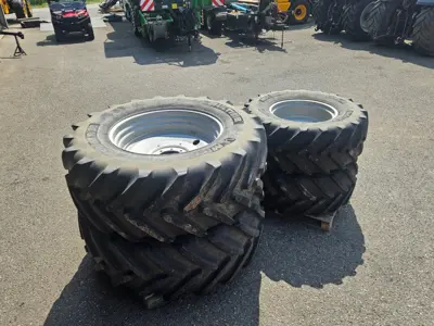 Michelin Rädersatz 650/65 R38 // 540/65 R28