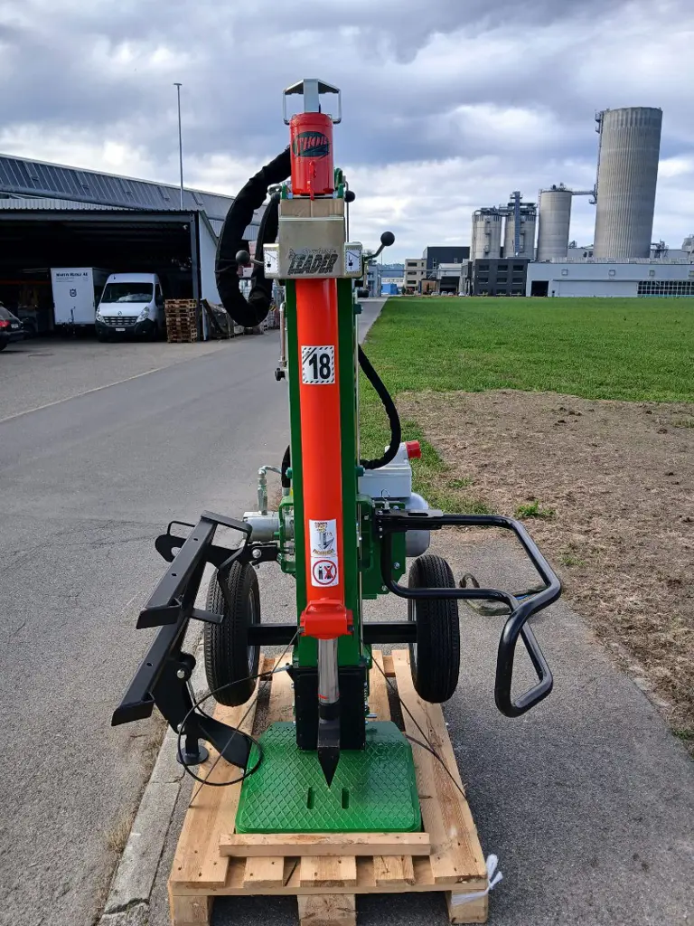 198eae82-90dd-4add-af72-37f213470bae-WhatsApp Image 2026-10-16 at 14.jpg
