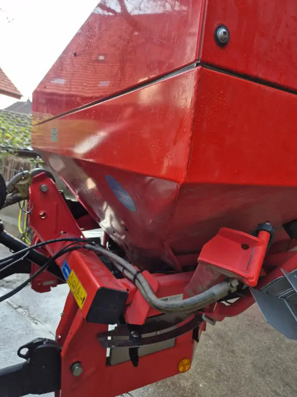 9ea1c980-72a1-4471-b0b2-be0b3e990df0-WhatsApp Image 2026-02-06 at 11.jpg