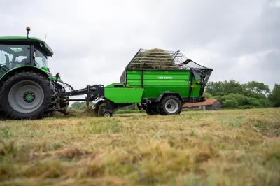 Ladewagen Stolpen 8.16