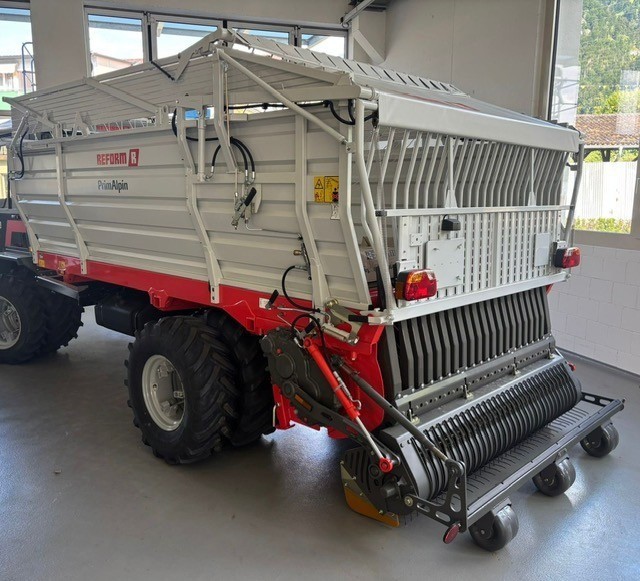 6209e574-a3de-488d-bf83-1e5f953f7cd3-Hefti 11.jpg