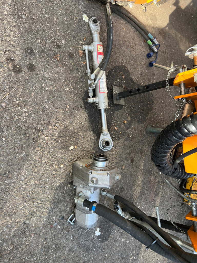 a74556be-57b5-42c7-95ac-242e0ae73523-WhatsApp Bild 2025-10-19 um 10.jpg