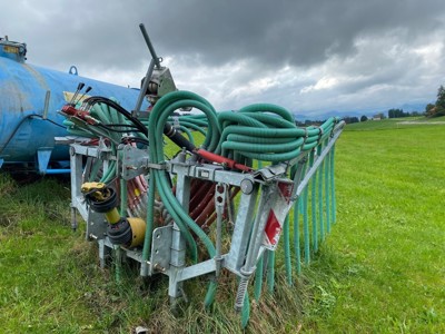 Schweizer Schleppschlauch