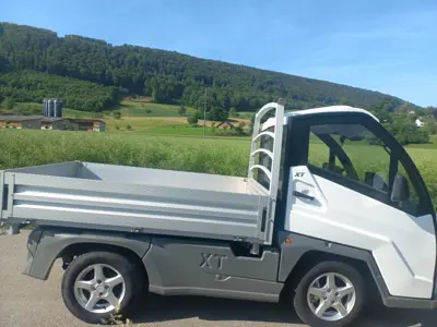 Elektrofahrzeug Alkè XT320 4x2 3- Seitenkipper + Seilwinde