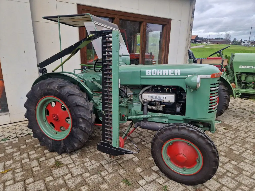 e5a0e561-7a90-45b2-92ed-ea37d3e1f97a-buhrer-bf4-oldtimer.jpg