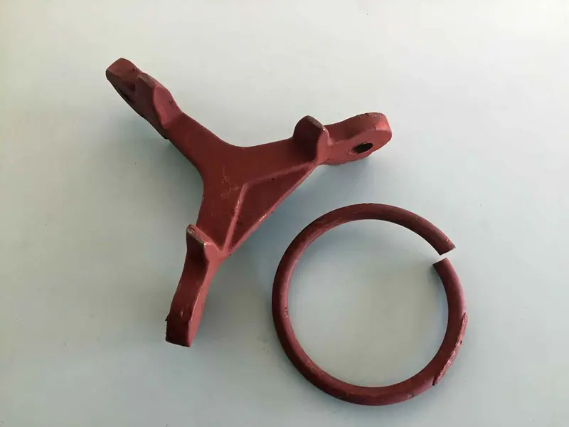 Schäkel Guss Elemente Dreieck Stern 26.- Ring 7.- Gussstücke Ersatzteile zu Wiesenegge