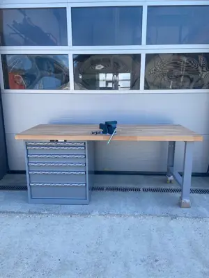 Lista Werkbank mit Schraubstock NEU Nr. 910