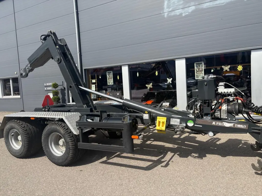 Multilift Pronar T 185/1