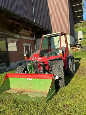 Aebi TT50 Zweiachsmäher mit div. Zubehör