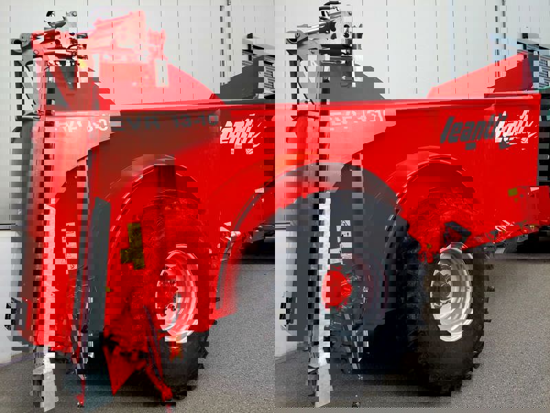 ce6dc421-7264-4b9c-b439-ae7295629f8f-WhatsApp Image 2024-03-07 at 08.45.09 (2).jpeg