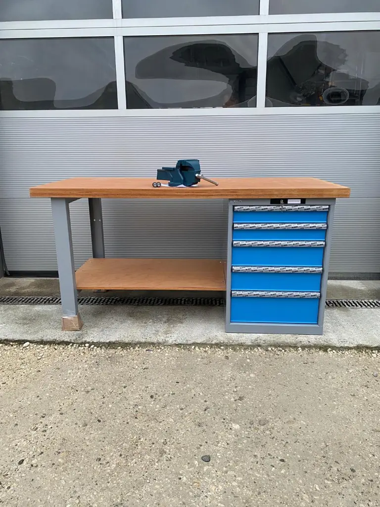 Lista Werkbank NEU Nr. 200