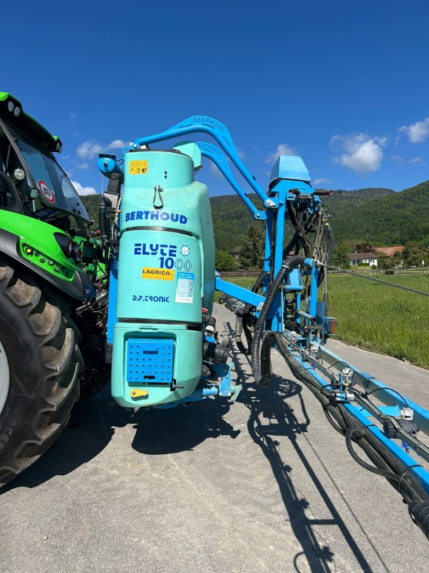 55e03e8a-6971-44d5-adab-92519f21e3da-WhatsApp Image 2025-05-14 à 10.png