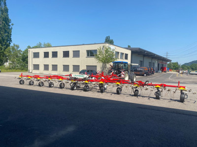 Kreiselheuer Pöttinger HIT 12.14T