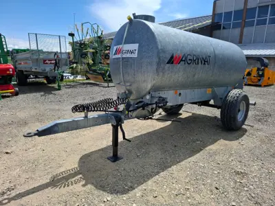 Tonneau à eau 4'100 litres freins pneumatiques