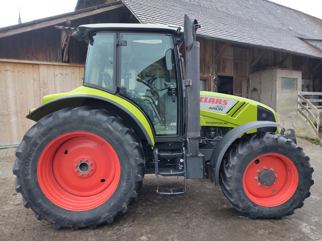 9b288078-644a-4882-a04d-cb03cdcaeba7-WhatsApp Image 2025-12-18 at 15.jpg