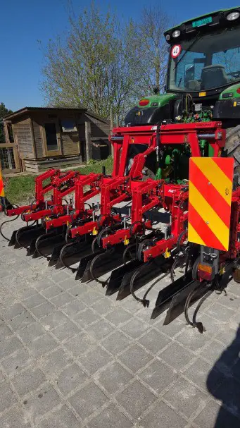 0bc9e3d3-641a-4bd0-9467-d6ee6a4dd4c8-WhatsApp Image 2026-04-08 at 10.jpg