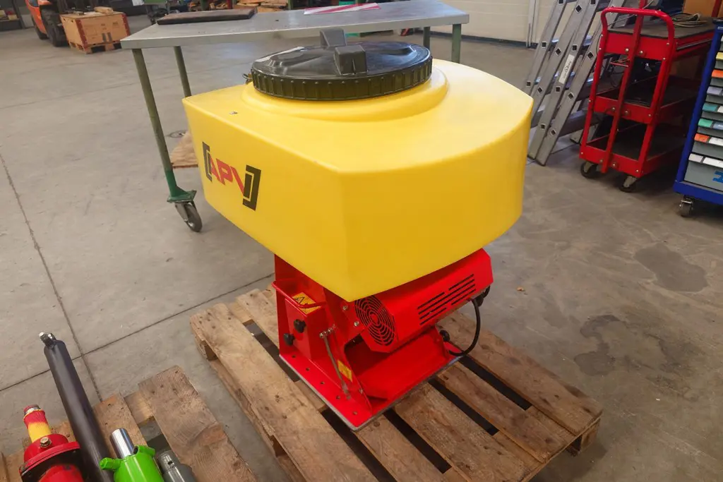 Semoir pneumatique APV PS 200