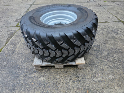 Komplettrad Michelin 560/60R22.5 neu