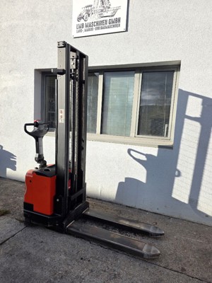 Deichselstapler BT S12