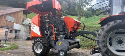 Maschio Feraboli Rundballenpresse