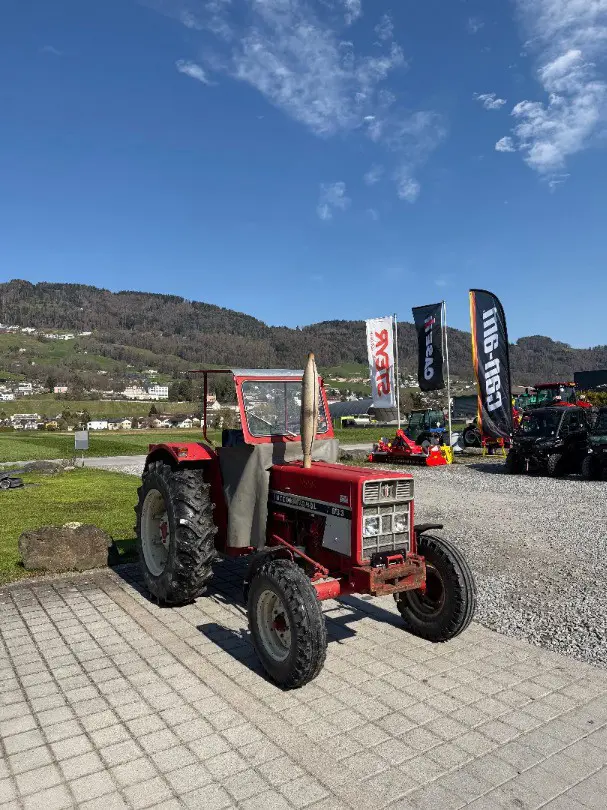 International IHC 633