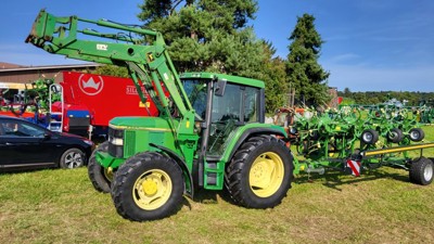 John Deere 6200 mit Frontlader