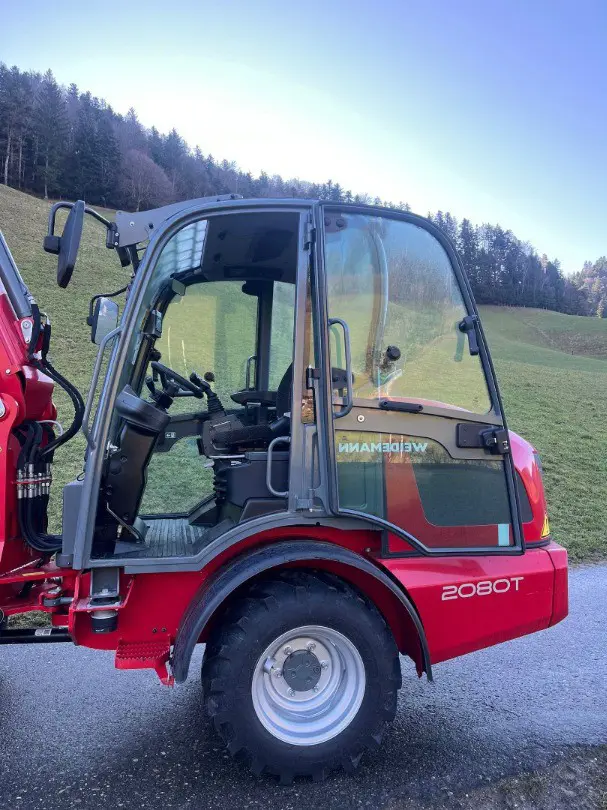 84b9396b-27fb-4621-99a1-3abc9c8bfc3d-WhatsApp Image 2026-02-13 at 09.jpg