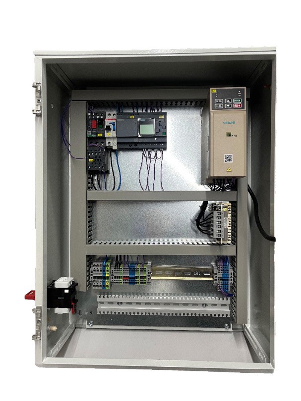 ffc9dff6-121b-4d52-9ca5-28a52f415999-Schaltschrank FU.jpg