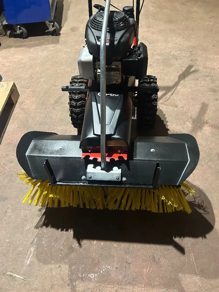 Kehrbesen/Motorbesen