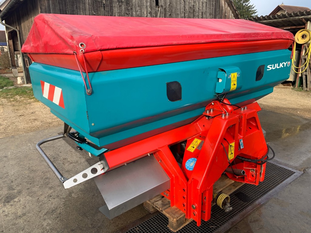 Epandeur à engrais SULKY X36