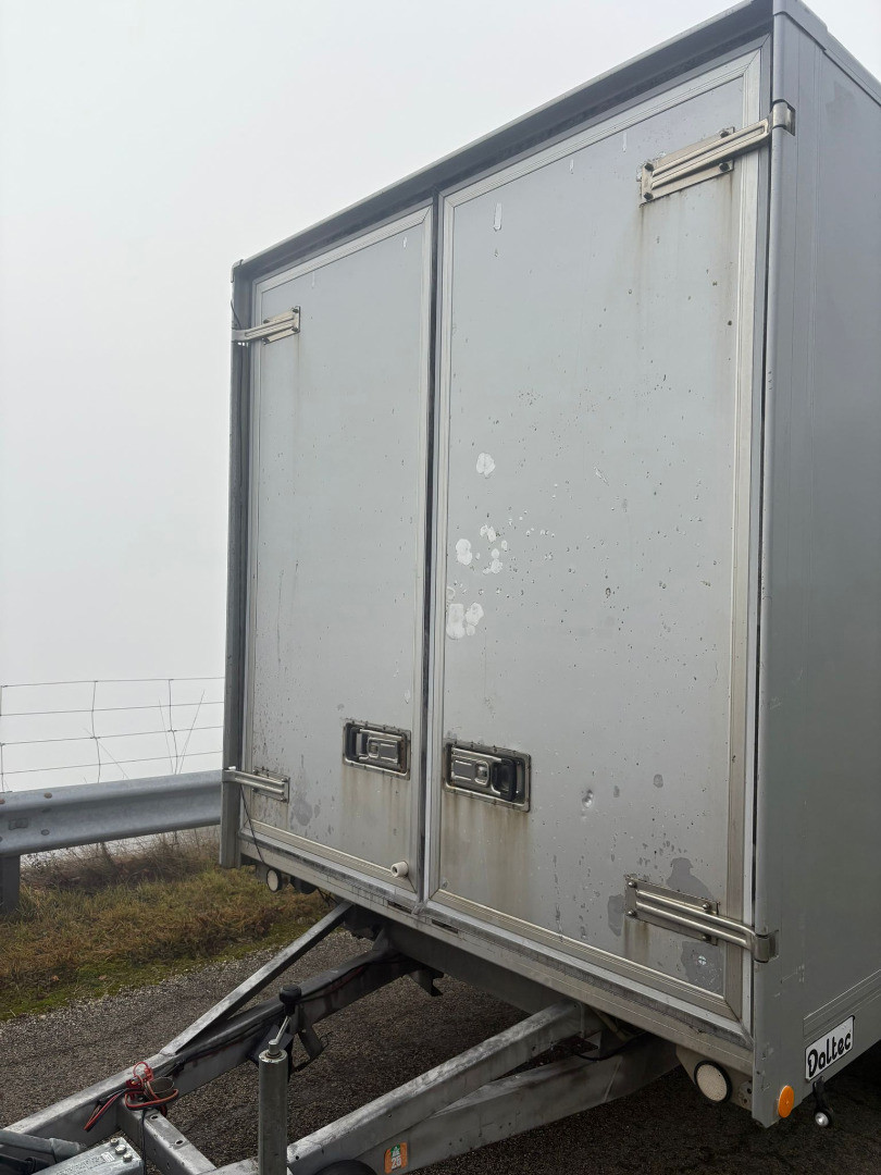 3e5a53b5-04cd-4237-a43e-2b279fd05ddd-WhatsApp Image 2025-12-18 at 14.23.24 (4).jpg