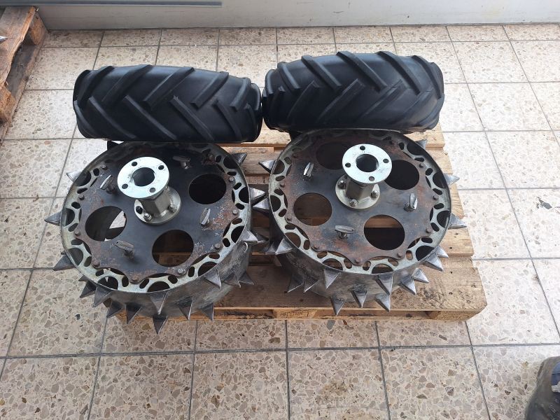 Rapid, 3-reihig 23x8.50-12 ZB Nockenräder, I18511