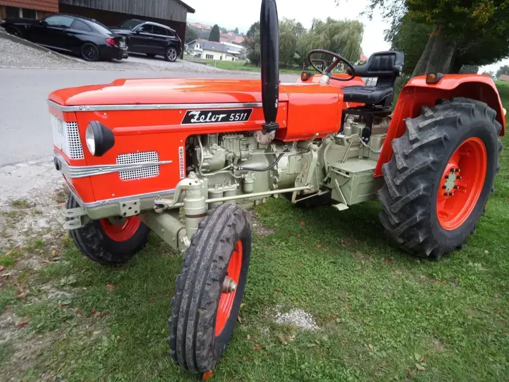 a vendre tracteur ZETOR