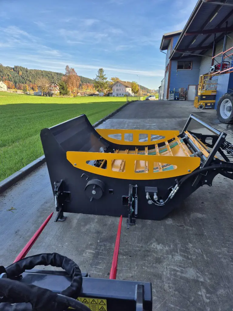 0bdbe8fc-0d10-4838-bc93-69a06bb6d47a-WhatsApp Bild 2025-11-04 um 15.jpg