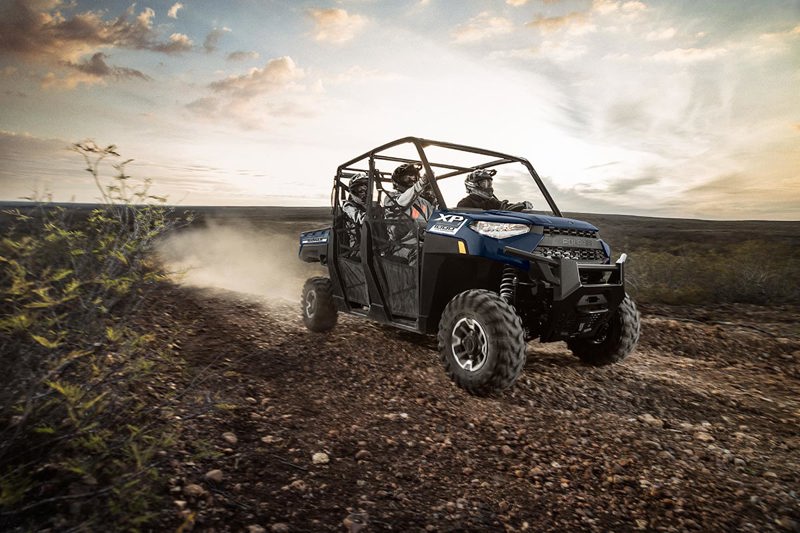 8280885c-8a26-4d09-931b-3f158691bd53-crew 1.jpg