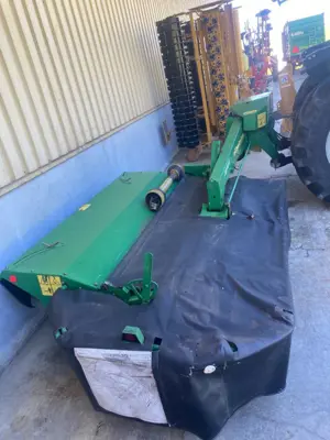 FAUCHEUSE JOHN-DEERE 328