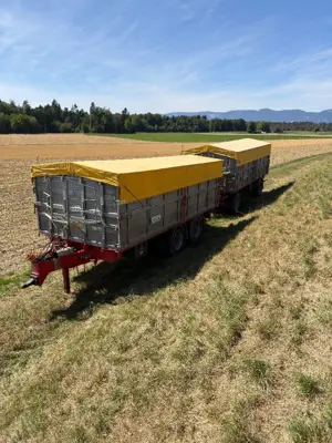 Beck Tandemkipper TS210(21 t)+ Beck Dreiseitenkipper ZN181 (18 t)