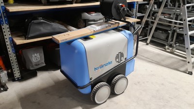 Warmwasser Hd-Reiniger Kränzle therm 895-1T