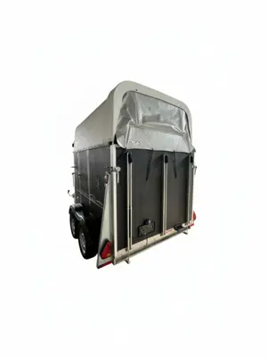 Pferdetransportanhänger Thiel TF4 de Luxe