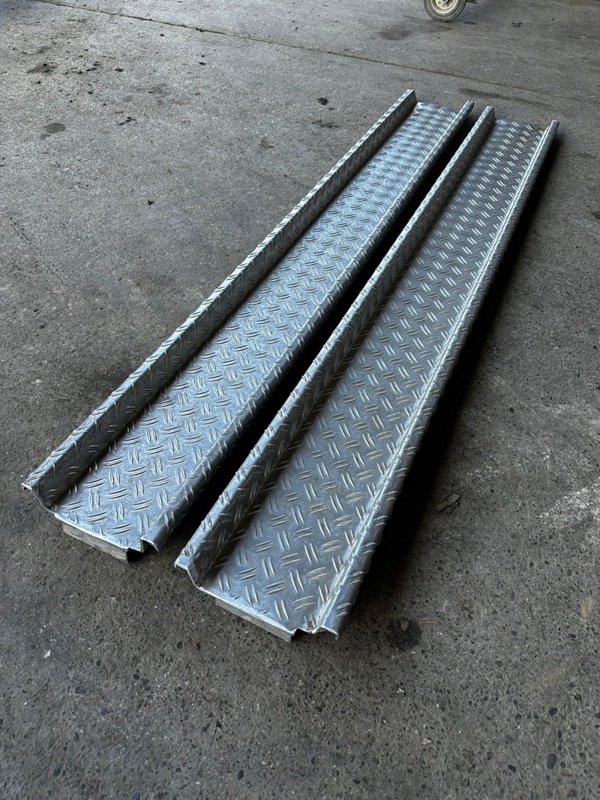 fdd41334-02b2-4540-9710-45dfb7a45b0e-33493 Rampe Paar 180 cm (4).jpg