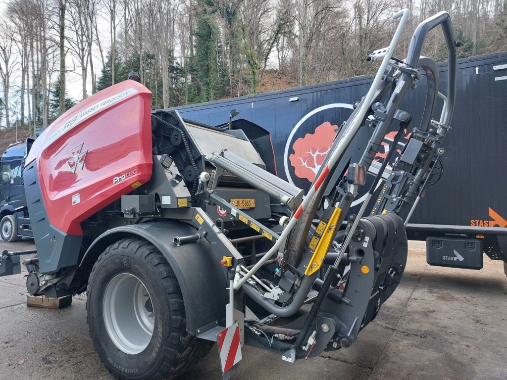 73ef3140-1362-471e-b098-1ec1a41b395e-WhatsApp Image 2025-12-17 at 14.jpg