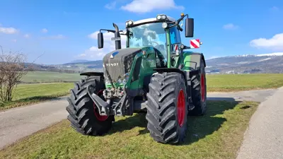 Tracteur Fendt 826