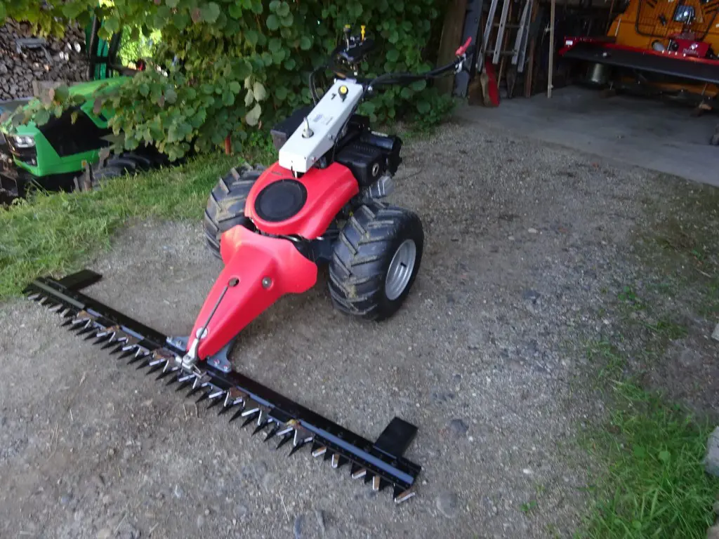 Motormäher Aebi CC36 mit 14Ps Motor