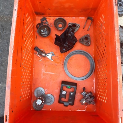 Honda Raupentransporter Getriebe + Motor zu HP 400