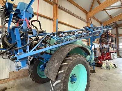 Pulvérisateur Berthoud Tracker 3200