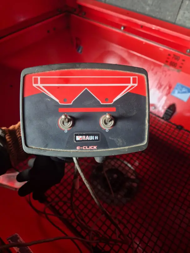 ec40f9a2-39ff-43d3-9e68-0eb0a98fbea9-WhatsApp Image 2026-02-06 at 11.jpg