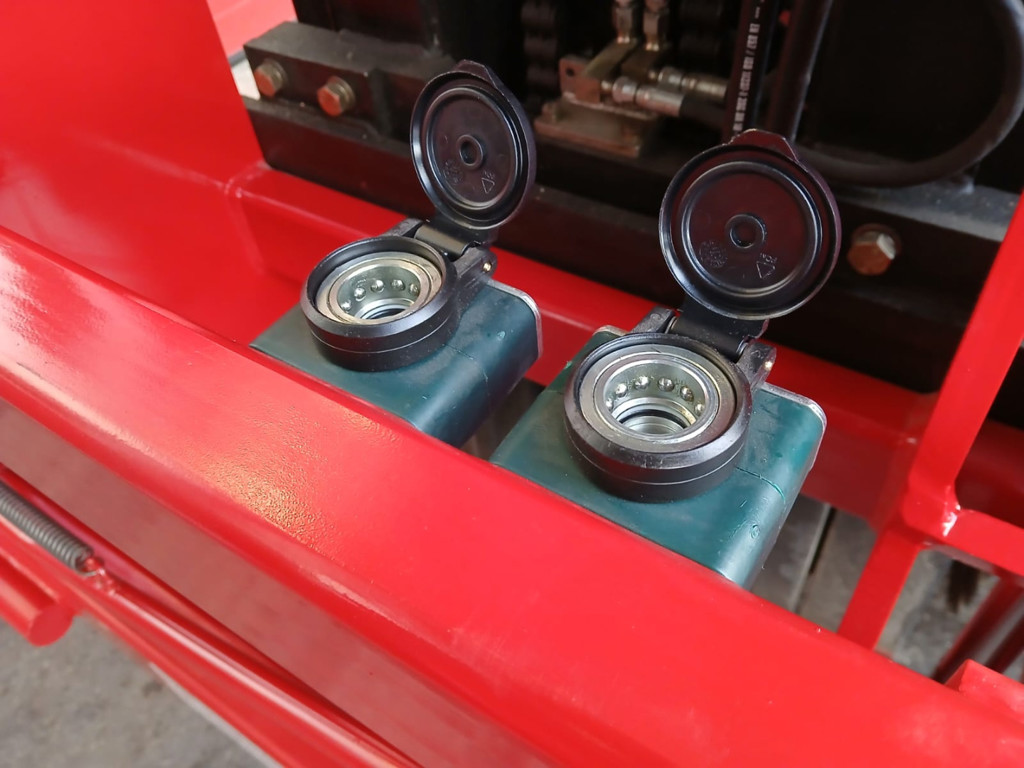 cc53a2e4-1957-4b8f-ba7f-f72a3904bedf-anschlüsse optional.jpg