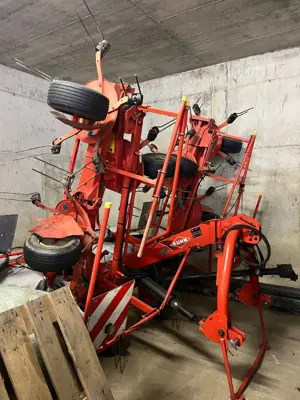 Pirouette Kuhn GF 7902