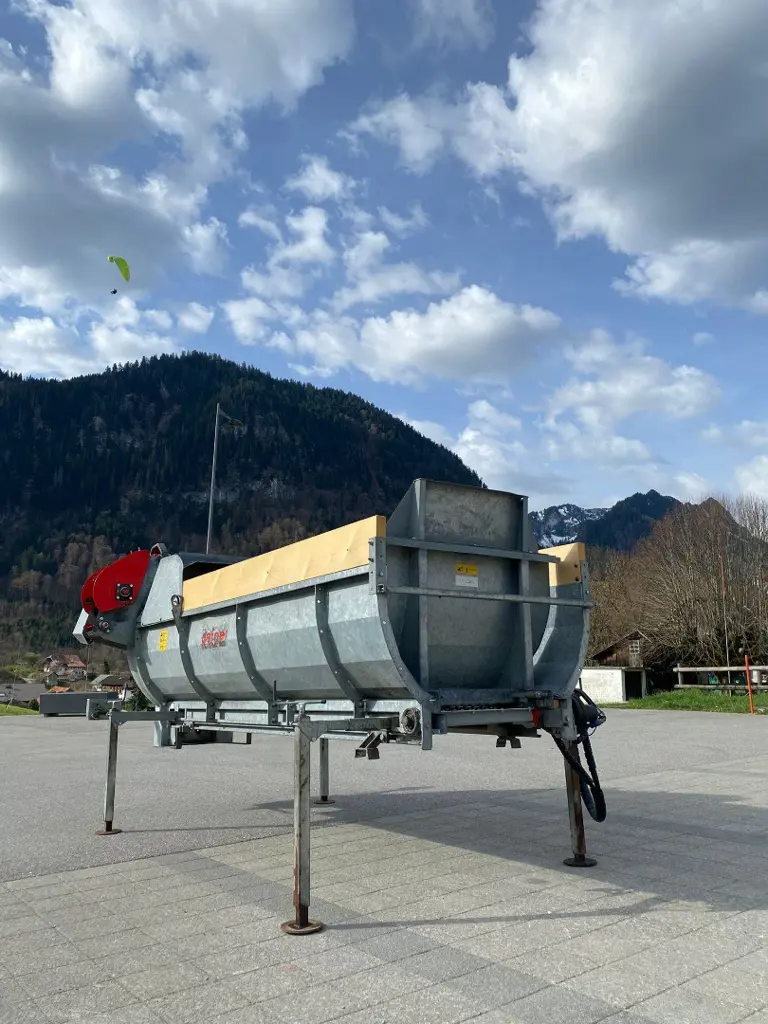 158d5c1c-4ff3-4407-8960-29758a571383-WhatsApp Image 2026-04-10 at 11.jpg