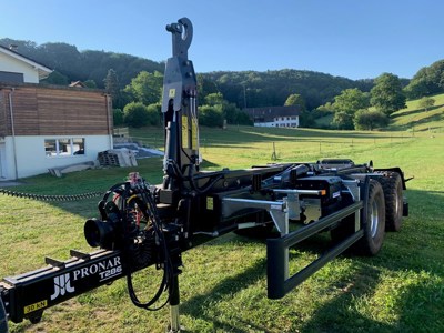 multilift, porte caisson, Hakernlift Pronar T286